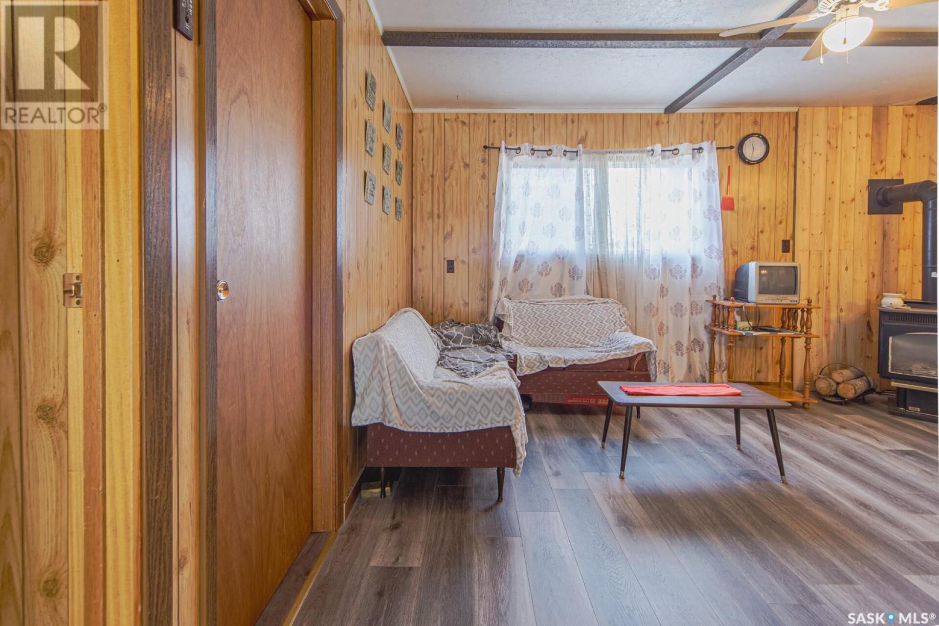 Lake Home / Cottage for sale at Makwa Lake, Makwa Lake, Saskatchewan