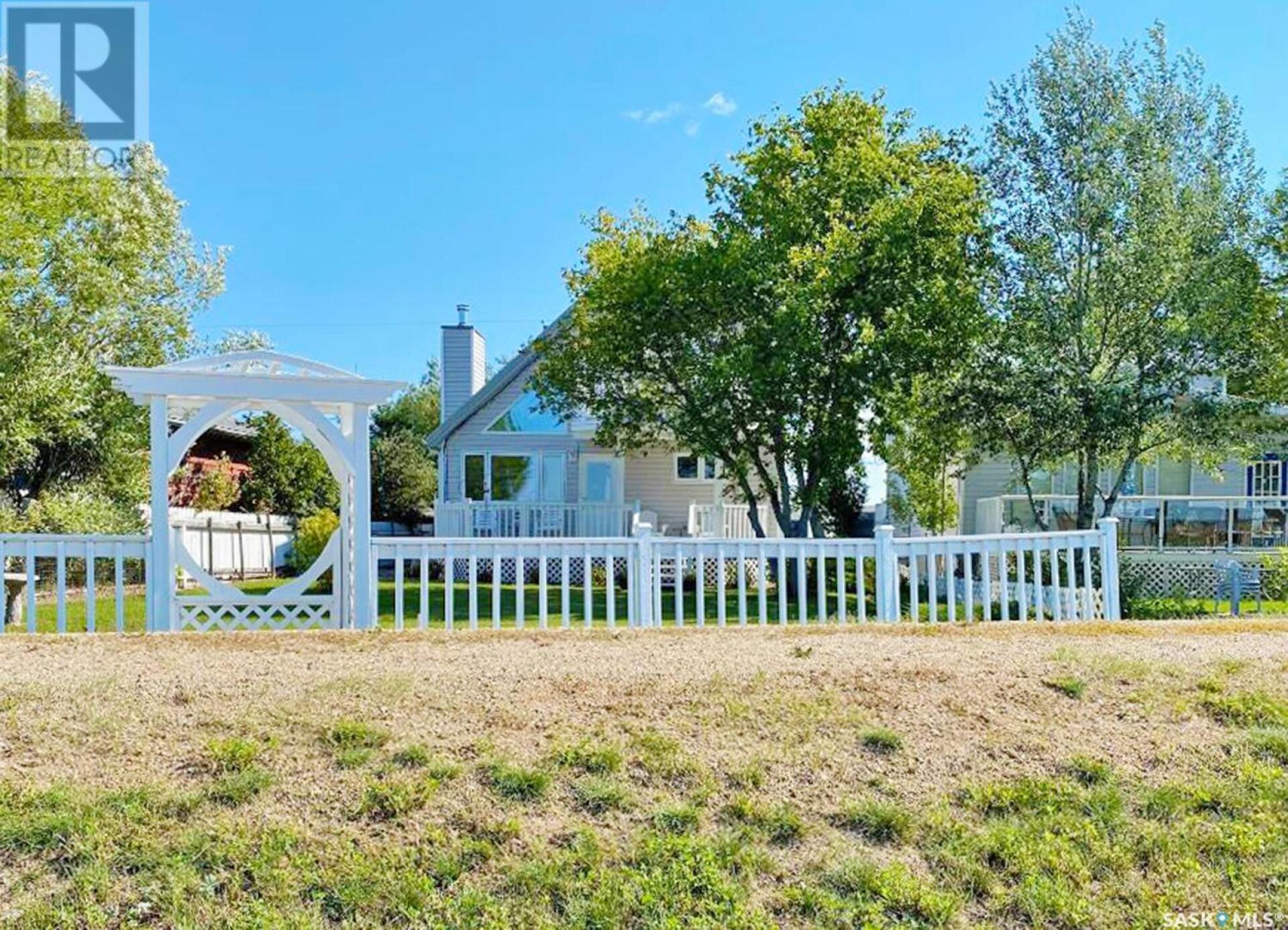 Lake Home / Cottage for sale at Burgis Beach, Good Spirit Lake