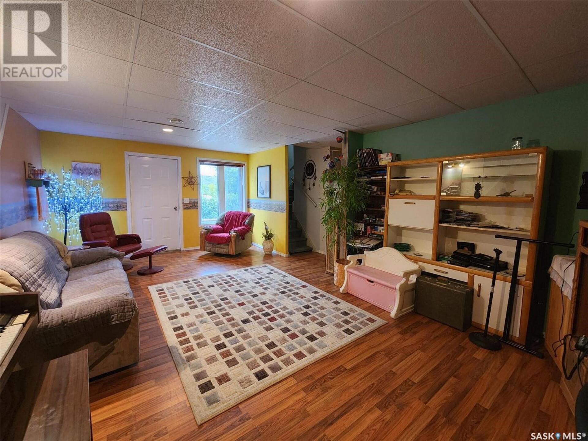 Lake Home / Cottage for sale at West End, Round Lake (south), Saskatchewan