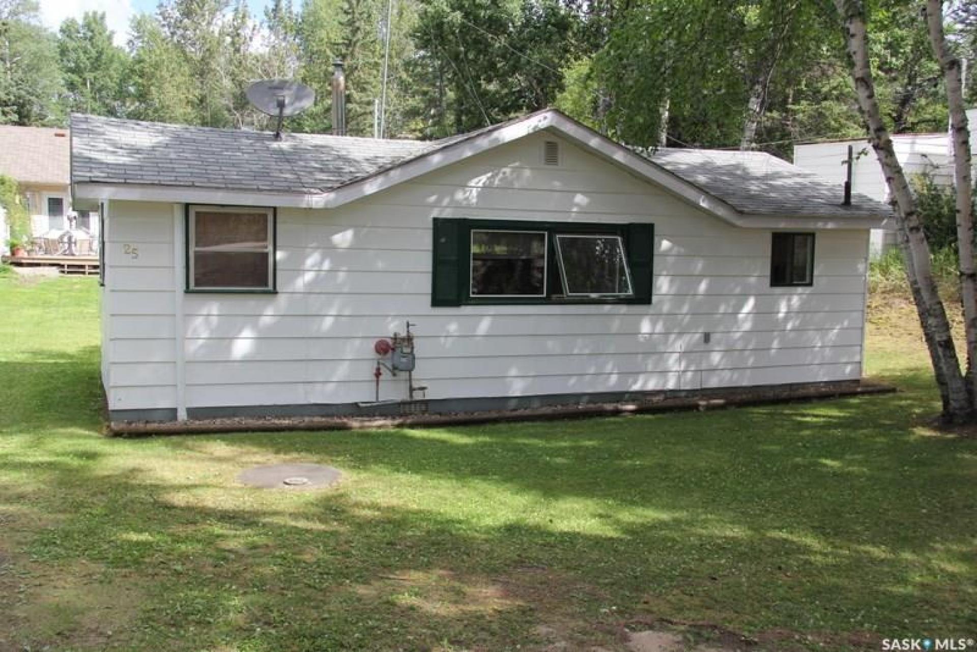 Lake Home / Cottage for sale at Waskateena Beach, Candle Lake, Saskatchewan