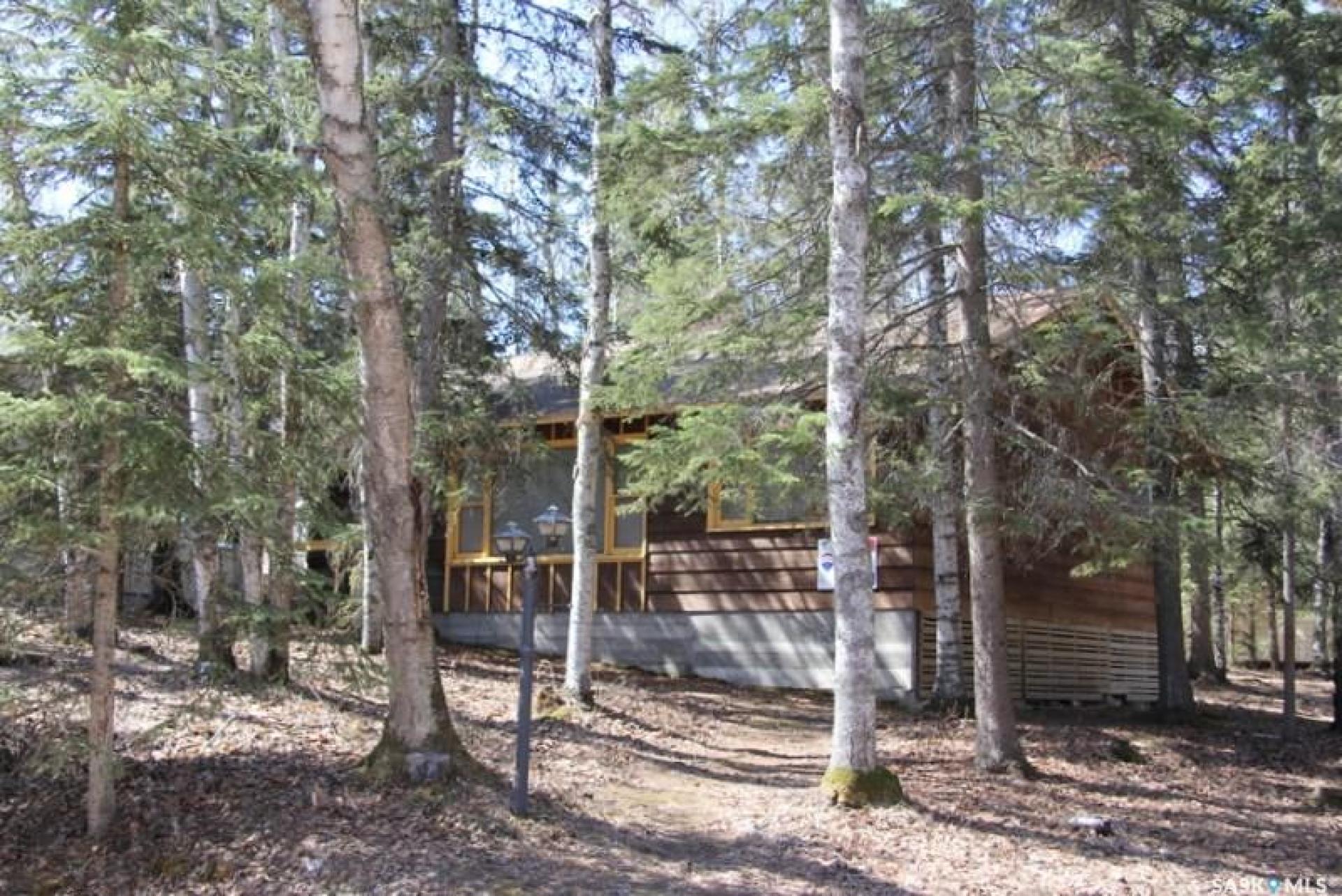 Lake Home Cottage For Sale At Prospect Point Waskesiu Lake