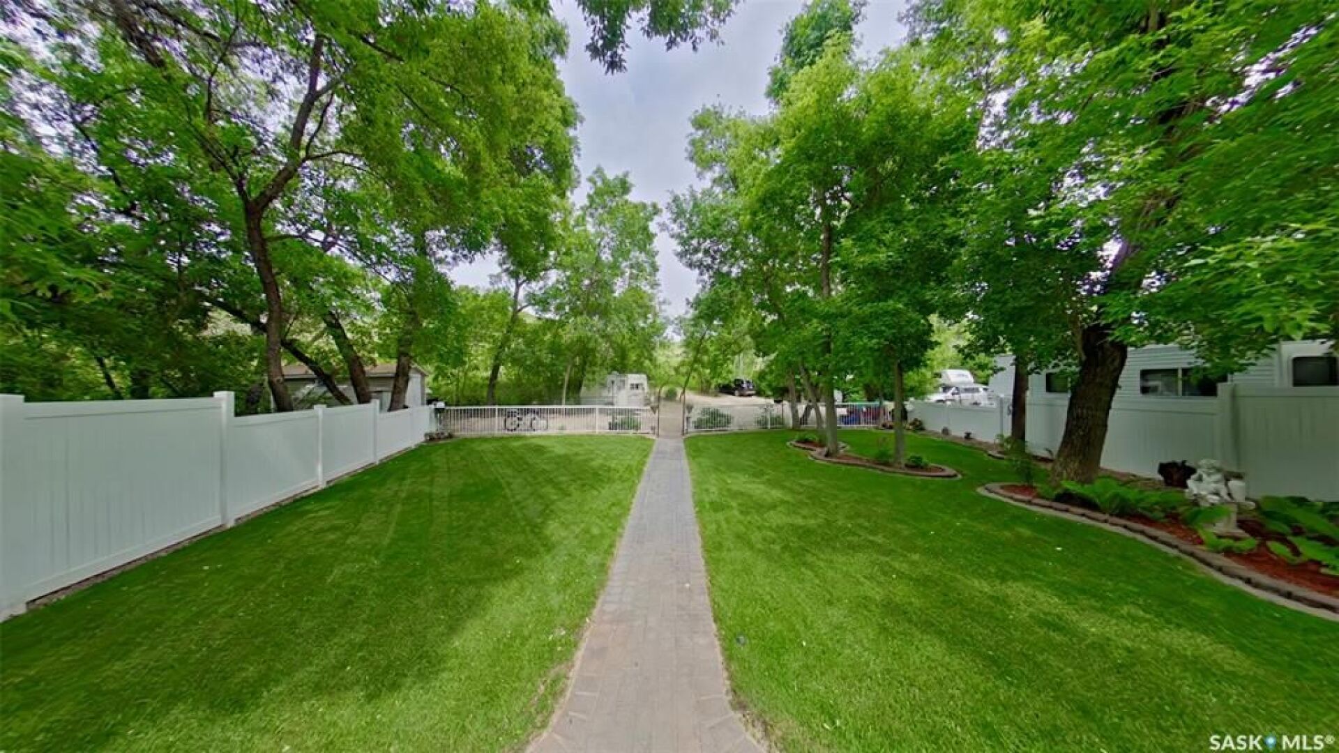 Lake Home / Cottage for sale at Katepwa Beach, Katepwa Lake, Saskatchewan